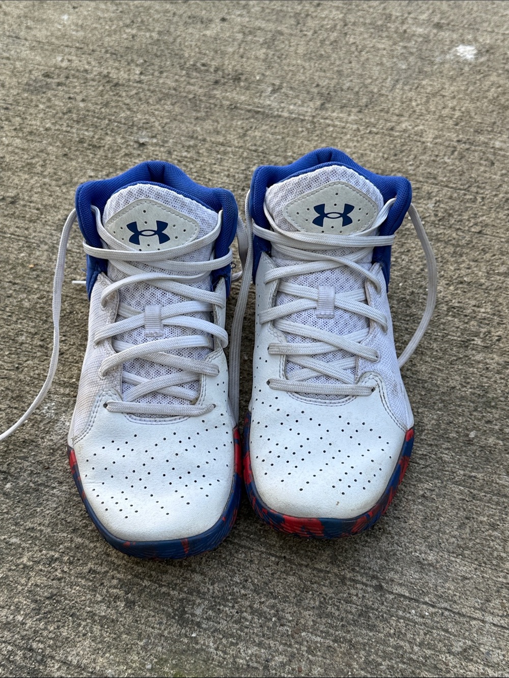Under Armour youth tennis shoes